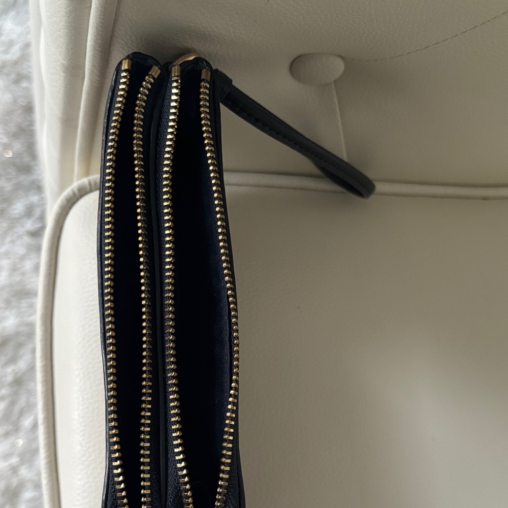 Coach Monogram Double Zipper Wristlet Brown Wristlet ( LIke New Without Tags) - Picture 5 of 15